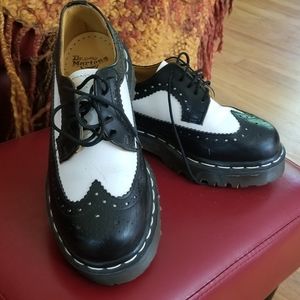 3989 BEX SMOOTH LEATHER BROGUE SHOES